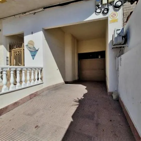 Apartamento Los Locos ,3 Bedroom ,private Parking Space And Sea View